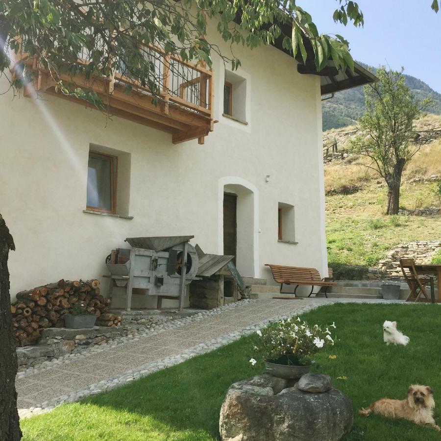 La Maison Abeil LʼArgentière-la-Bessée Bagian luar foto